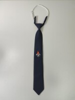 Krawatte als Fertigbinder mit Embleme dunkelblau